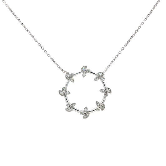 18kt White Gold Olive Circle Pendant