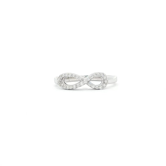 18kt White Gold Infinity Ring