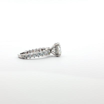 18kt White Gold 2.51ct Diamond Ring