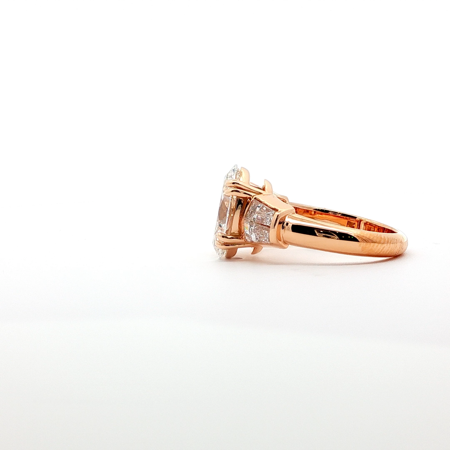 18kt Pink Gold 4.09ct Oval Lab-Grown Diamond Engagement Ring