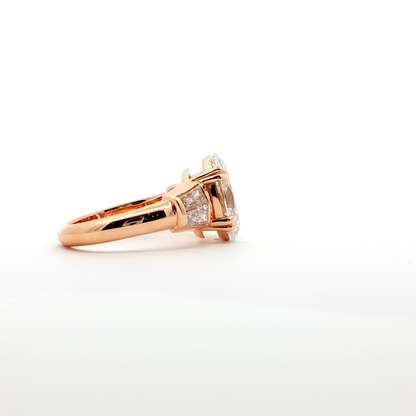 18kt Pink Gold 4.09ct Oval Lab-Grown Diamond Engagement Ring